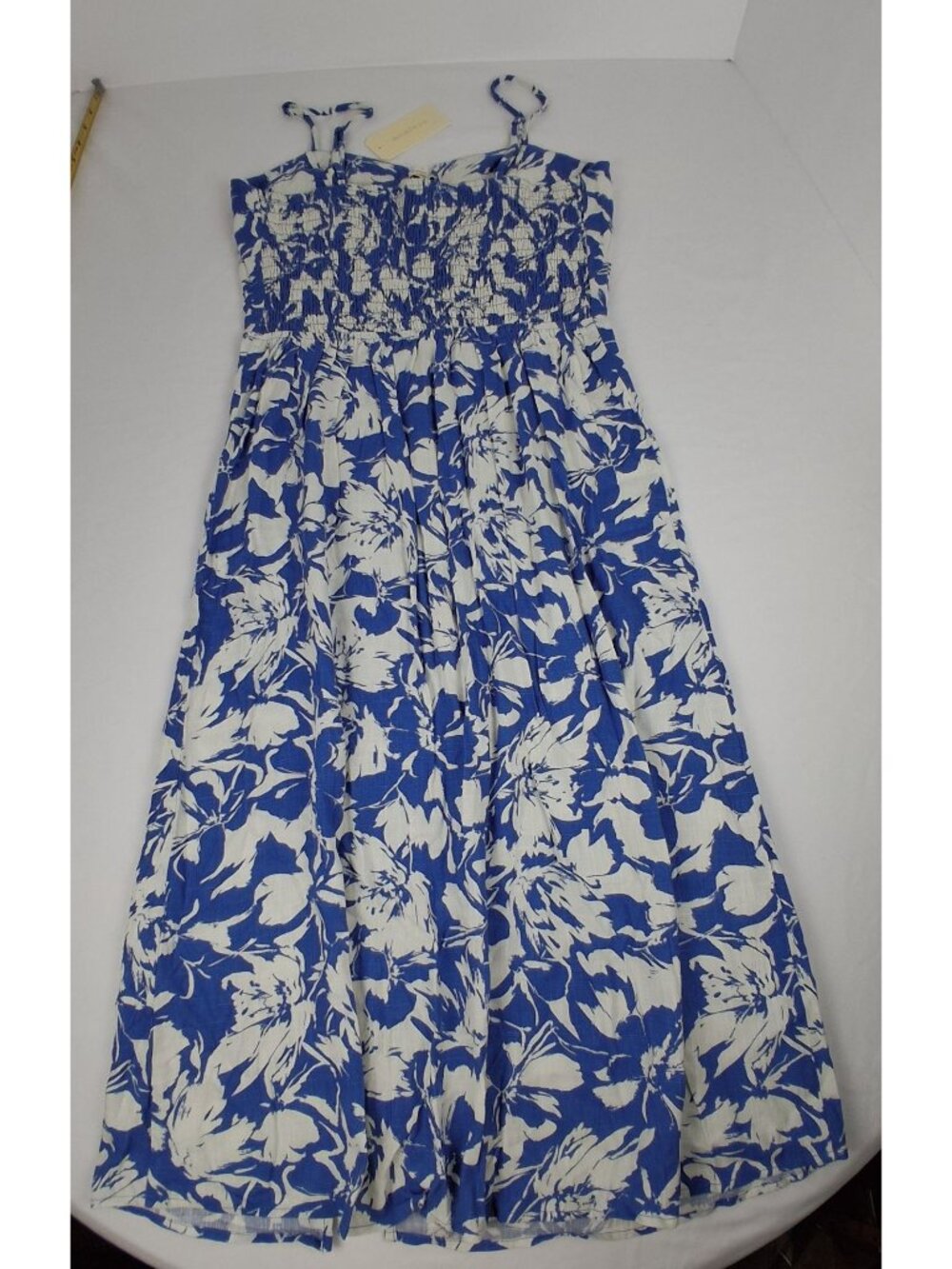Large Blue & White Floral Spaghetti Strap Midi Dress Side Slit Smocked Back By M - Picture 4 of 13